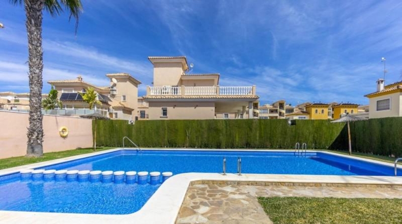 Alicante - Orihuela - 198m2