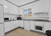 Chalet independiente con terreno en venta en la España, Orihuela, ref: TR416045 foto