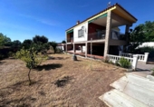 Chalet independiente con terreno en venta en la España, Borriol, ref: TR416050 foto