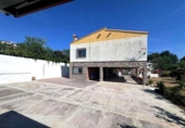Chalet independiente con terreno en venta en la España, Borriol, ref: TR416050 foto