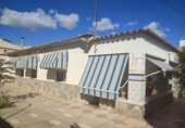 Chalet independiente con terreno en venta en la España, Monóvar, ref: TR377311 foto