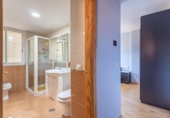 Chalet independiente con terreno en venta en la España, Atarfe, ref: TR353322 foto