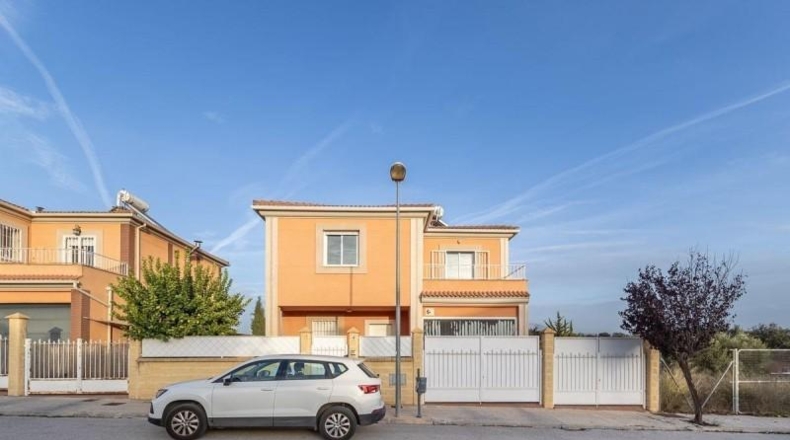 Granada - Atarfe - 403m2