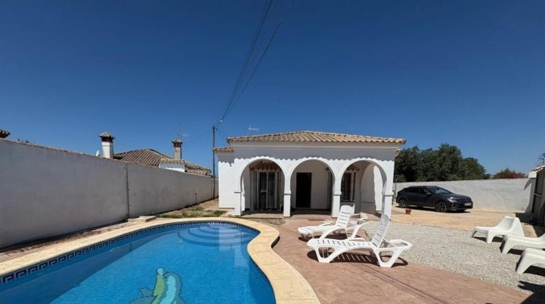 Cadiz - Chiclana de la Frontera - 300m2