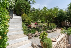 Vélez de Benaudalla 662&nbsp;m²
