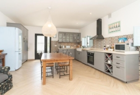 Vélez de Benaudalla 662&nbsp;m²