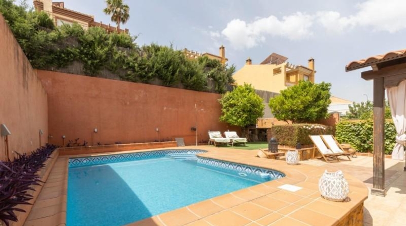 Granada - La Zubia - 312m2