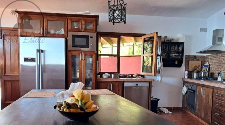 Santa Cruz de Tenerife - La Orotava - 1200m2