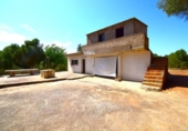 Chalet independiente con terreno en venta en la España, Muro, ref: TR416110 foto