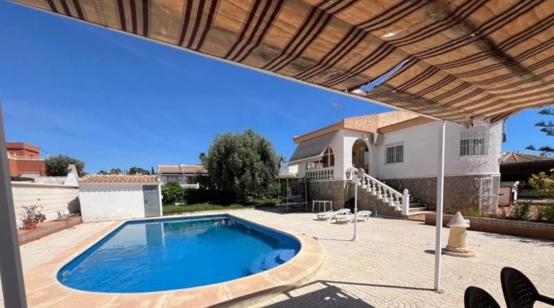 Alicante - Torrevieja - 959m2