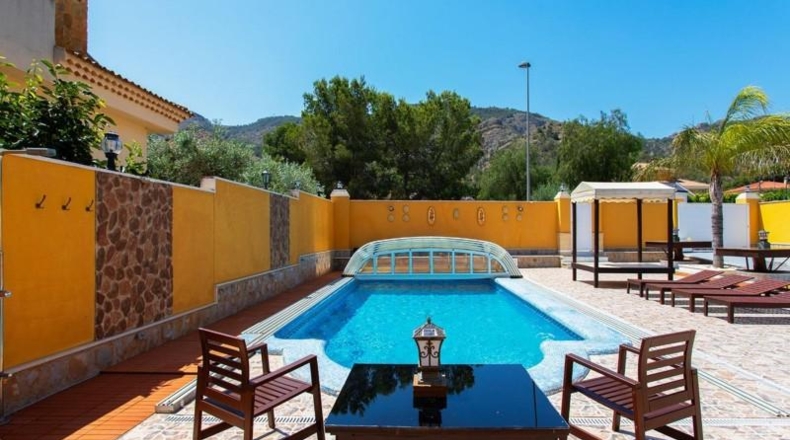 Alicante - Orihuela - 890m2