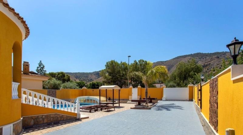 Alicante - Orihuela - 890m2