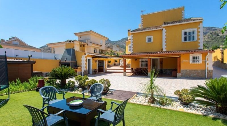 Alicante - Orihuela - 890m2