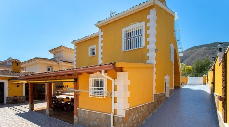 Alicante - Orihuela - 890m2