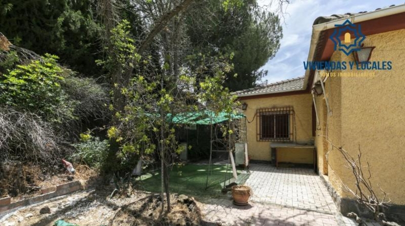 Granada - Cenes de la Vega - 1000m2