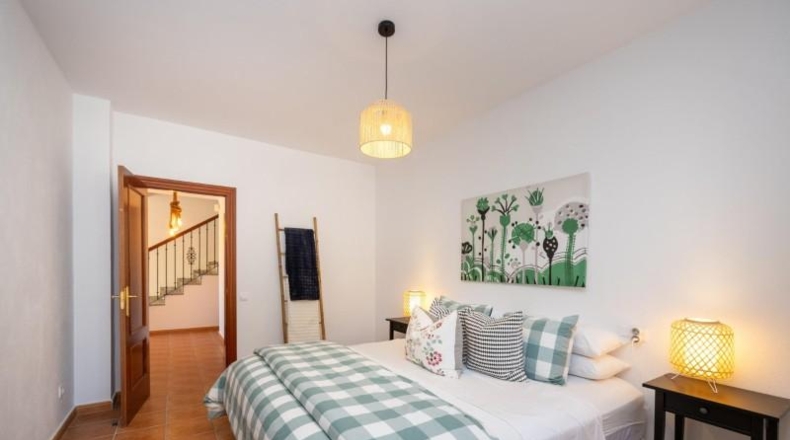 Granada - Graena - 48800m2