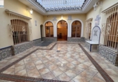 Chalet independiente con terreno en venta en la España, Moguer, ref: TR153420 foto