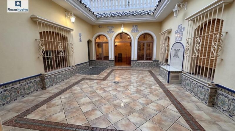 Huelva - Moguer - 764m2