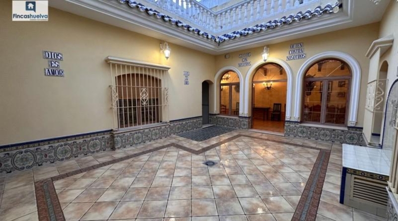Huelva - Moguer - 764m2