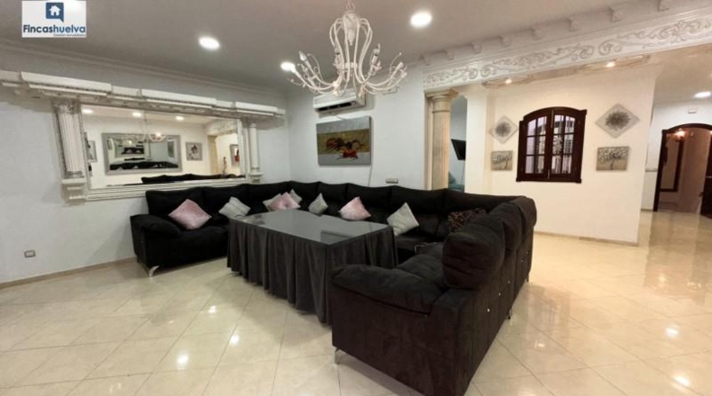 Huelva - Moguer - 764m2