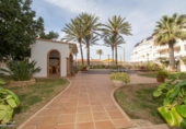 Chalet independiente con terreno en venta en la España, Dénia, ref: TR260245 foto