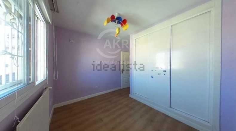 Community of Madrid - Parla - 174m2