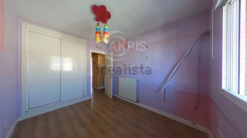 Community of Madrid - Parla - 174m2