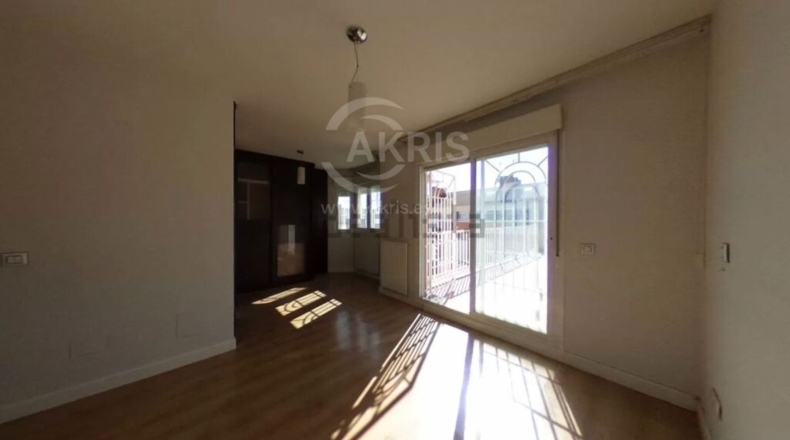 Community of Madrid - Parla - 174m2