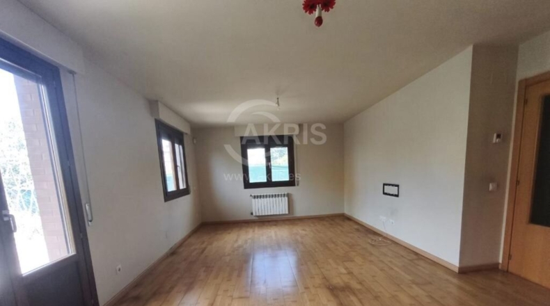Navarre - Pamplona - 292m2