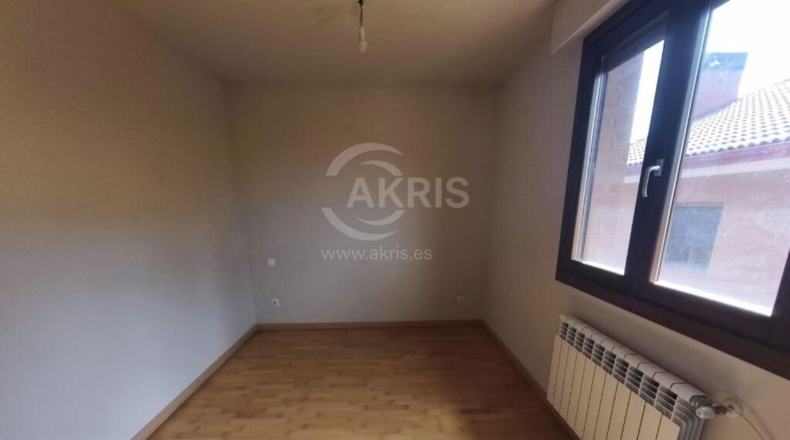 Navarre - Pamplona - 292m2