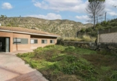 Chalet independiente con terreno en venta en Barcelona ref: TR416187 foto