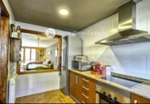 Chalet independiente con terreno en venta en Teruel ref: TR416204 foto
