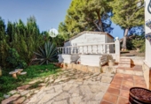 Chalet independiente con terreno en venta en Calpe ref: TR416205 foto