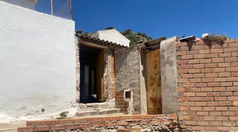 Málaga - Almogía - 421m2