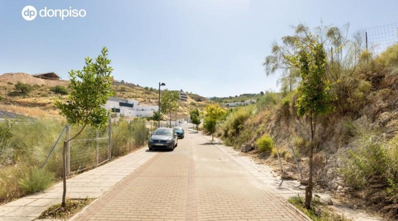 Granada - La Zubia - 750m2