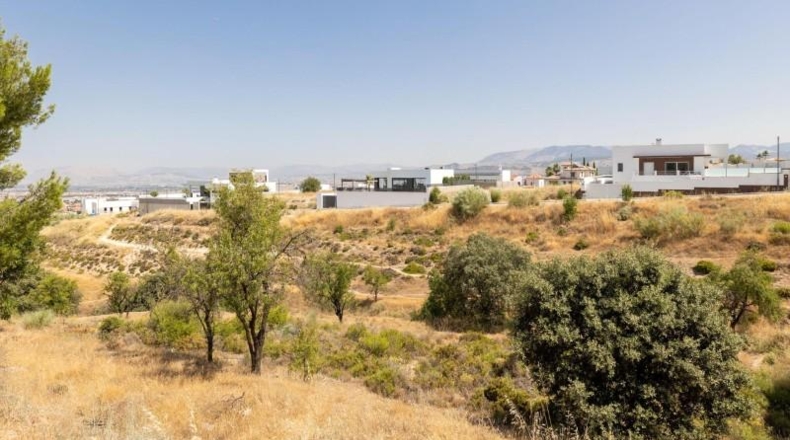 Granada - La Zubia - 656m2