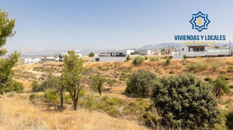 Granada - La Zubia - 656m2