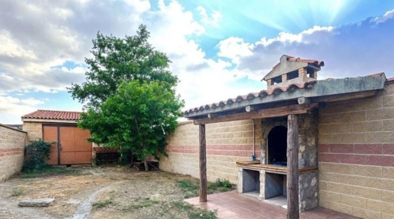 Toledo - Villanueva de Bogas - 386m2