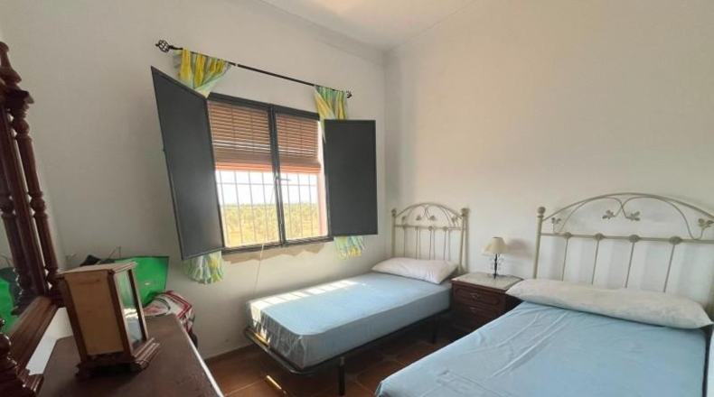 Sevilla - Osuna - 8900m2