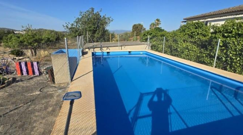 Valencia - Llíria - 1600m2