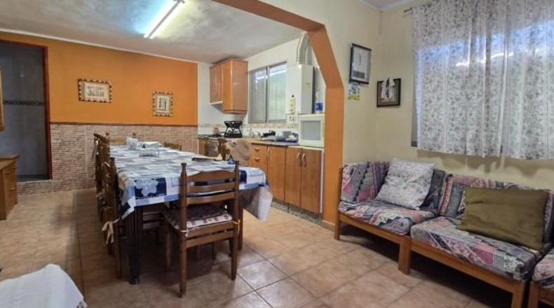 Valencia - Llíria - 1600m2