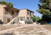 Chalet independiente con terreno en venta en la España, Almansa, ref: TR416275 foto