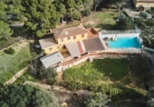 Chalet independiente con terreno en venta en la España, Vinaròs, ref: TR245961 foto