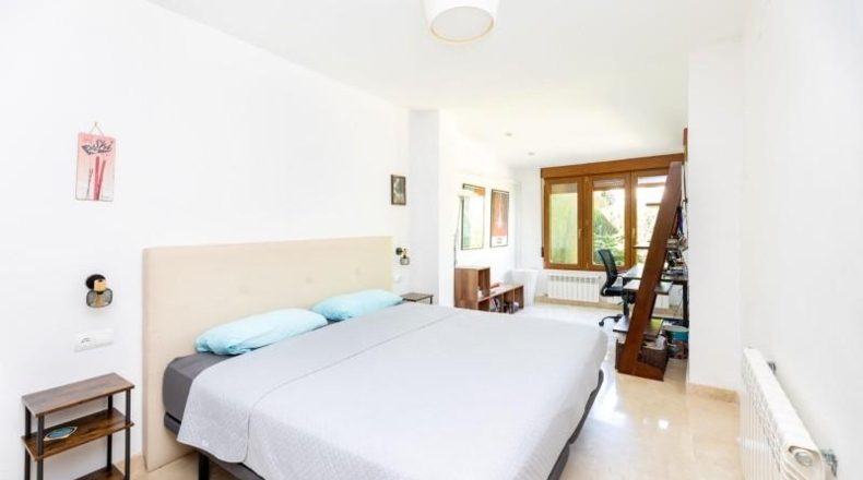 Granada - Albolote - 344m2