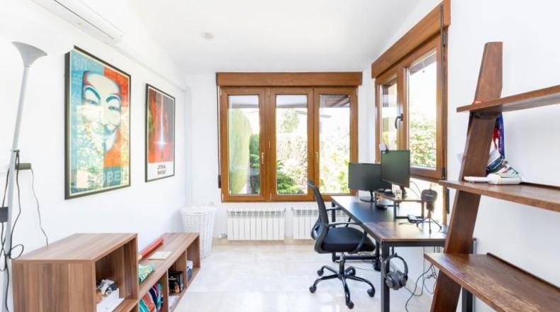 Granada - Albolote - 344m2
