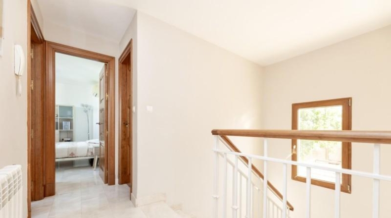 Granada - Albolote - 344m2
