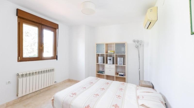 Granada - Albolote - 344m2