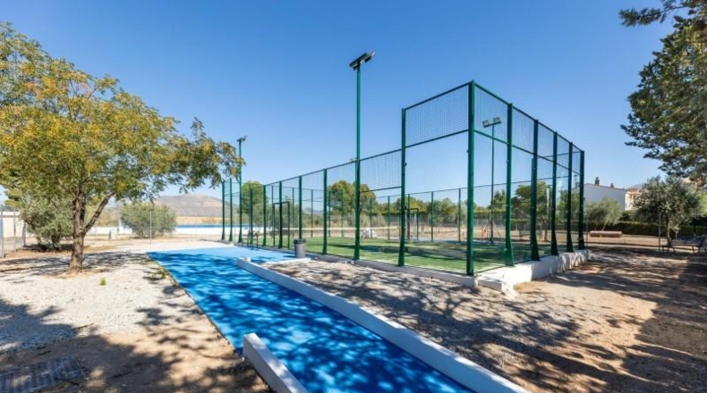 Granada - Albolote - 344m2