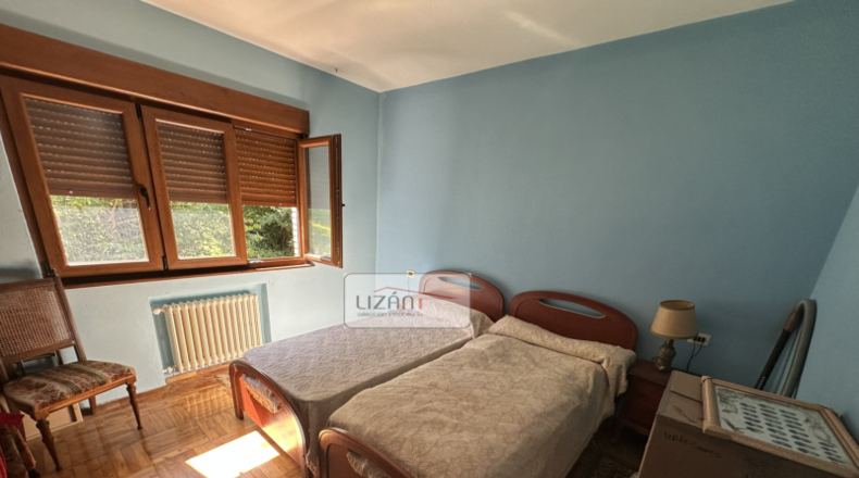 Astúries - Pola de Siero - 7300m2