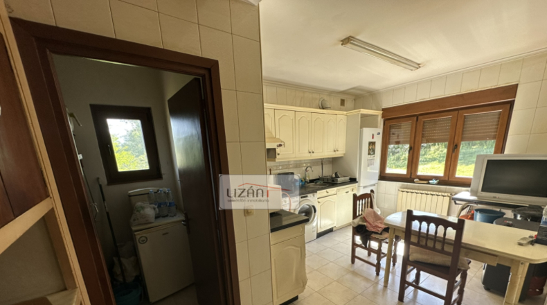 Astúries - Pola de Siero - 7300m2